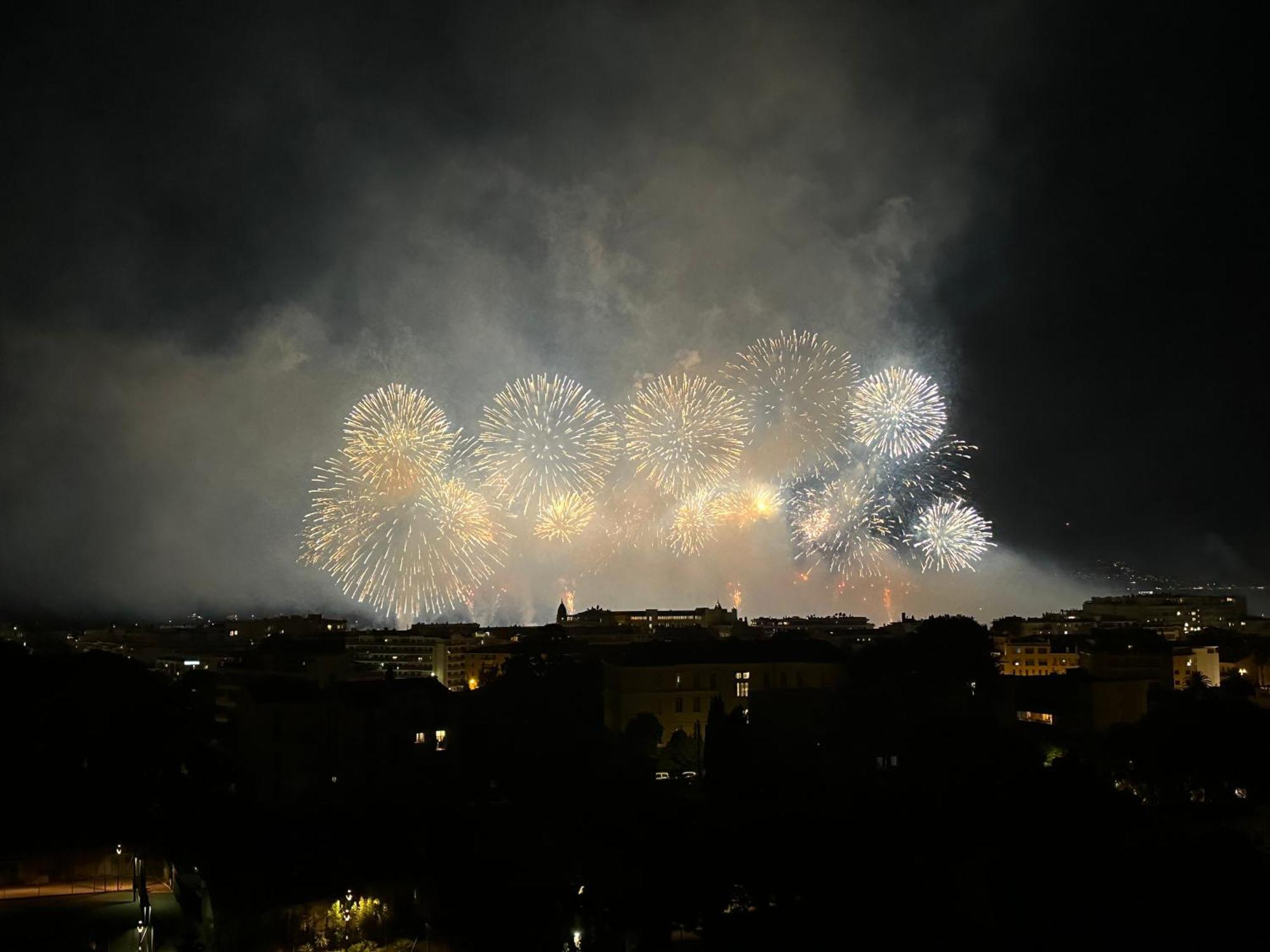 Cannes Croisette Sea & Sky Ngoại thất bức ảnh