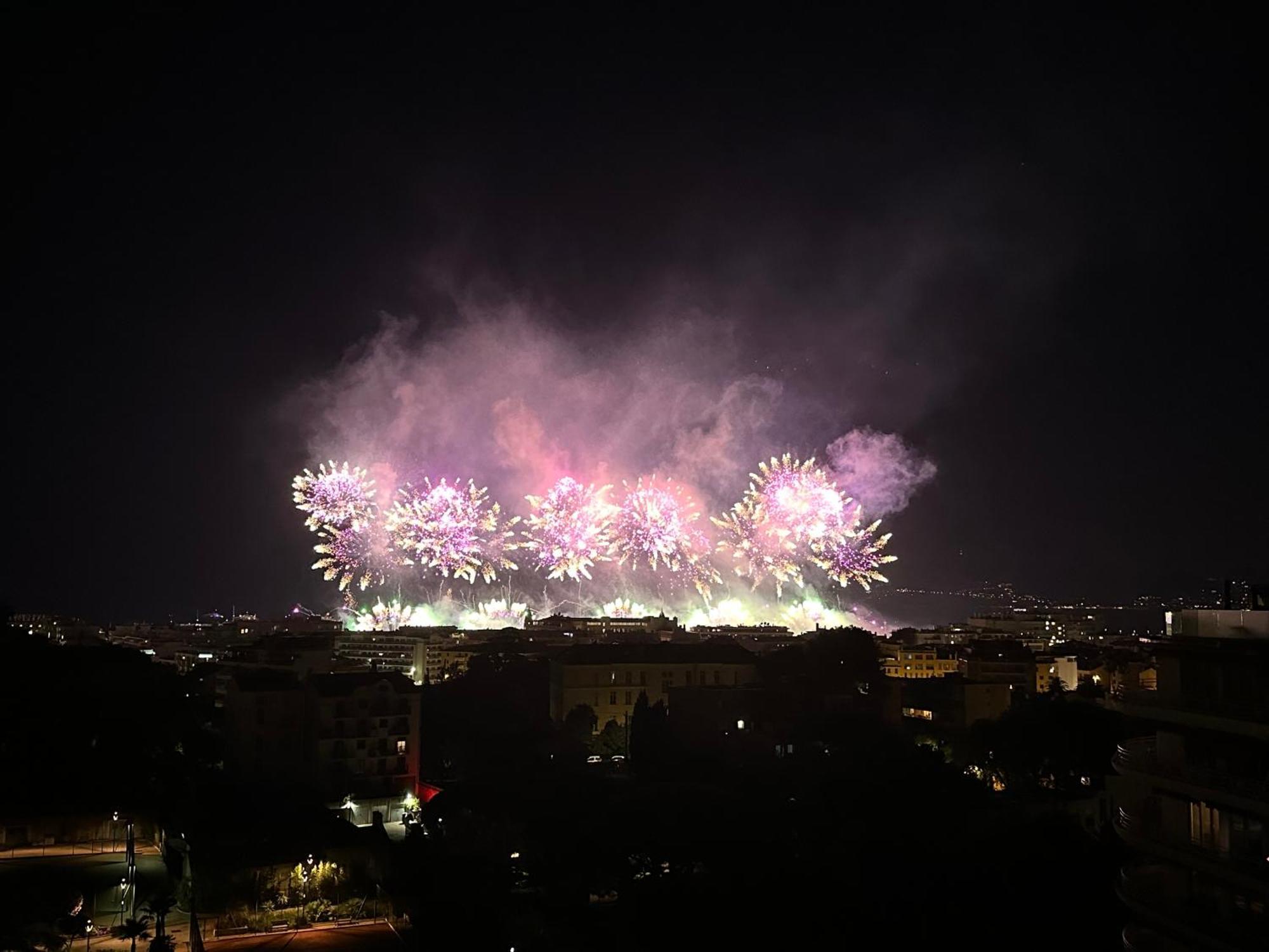 Cannes Croisette Sea & Sky Ngoại thất bức ảnh