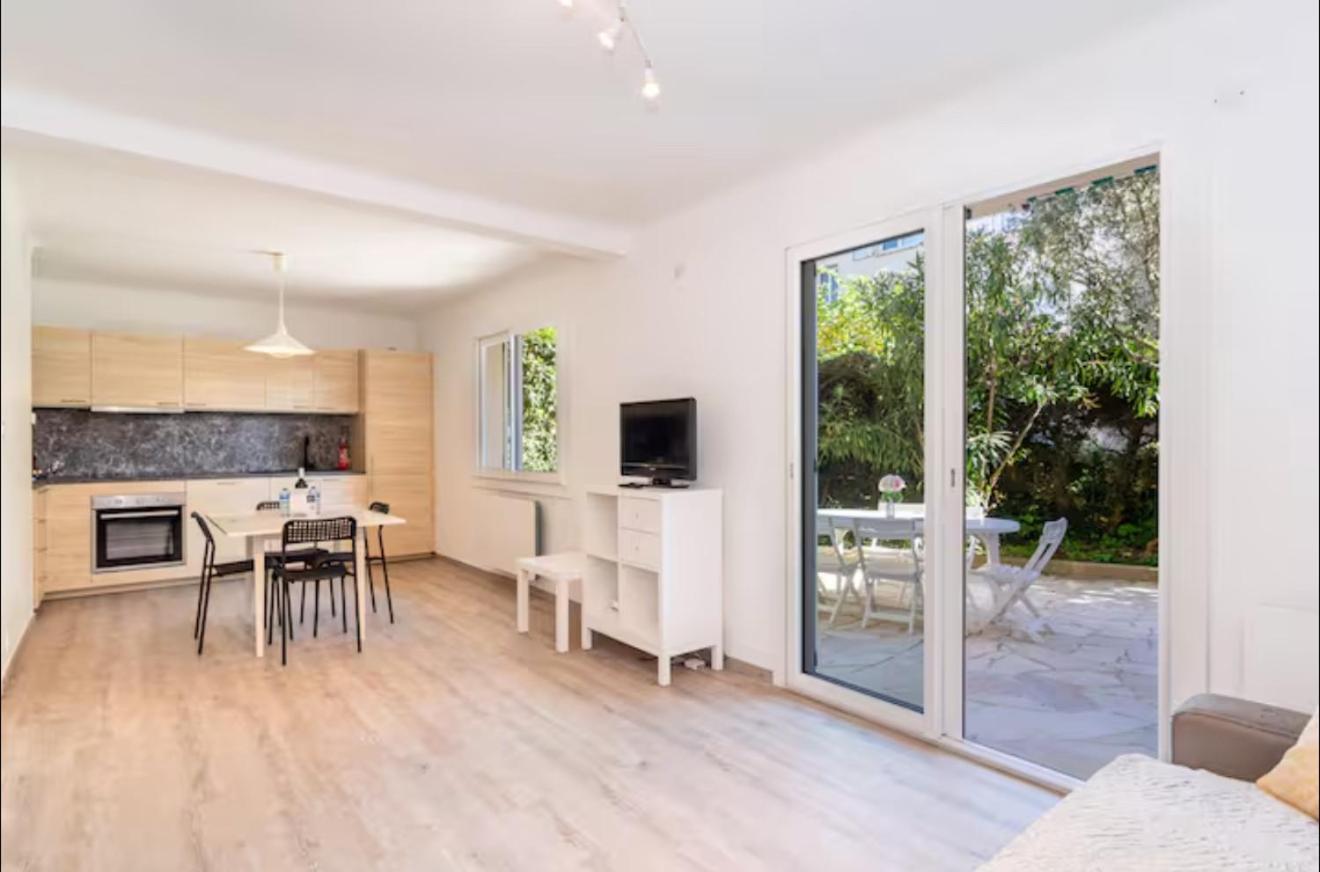 Cannes Croisette Sea & Sky Ngoại thất bức ảnh